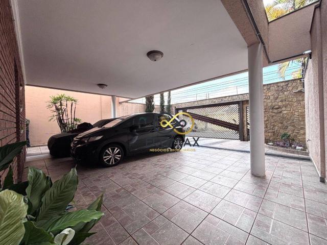 Sobrado em Jardim Maria Helena, Guarulhos/SP de 217m² 3 quartos para locação R$ 10.000,00/mes