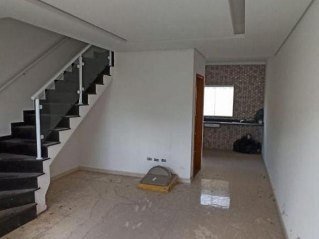 Sobrado em Jardim Moraes, Itaquaquecetuba/SP de 66m² 2 quartos à venda por R$ 400.000,00