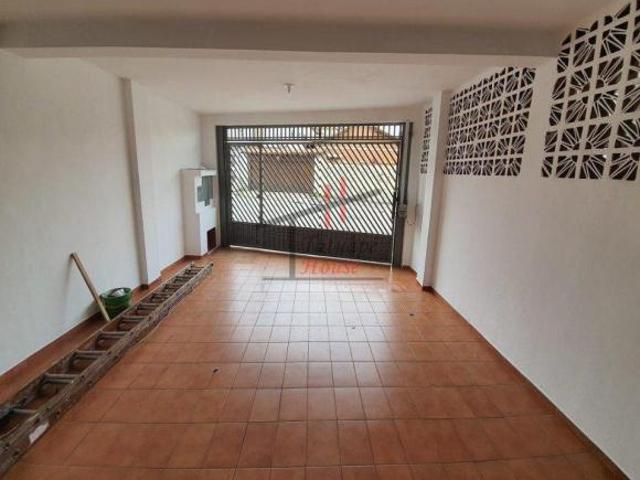 Sobrado à venda 3 quartos em Jardim Popular