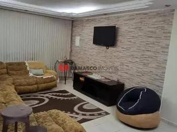 Sobrado em Jardim Progresso