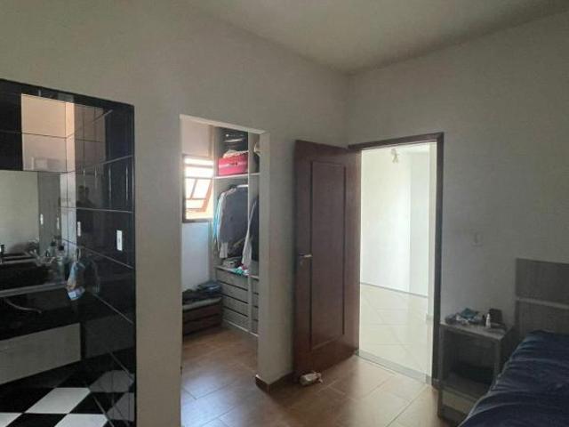 Sobrado em Parque Brasil, Jacareí/SP de 0m² 3 quartos à venda por R$ 850.000,00