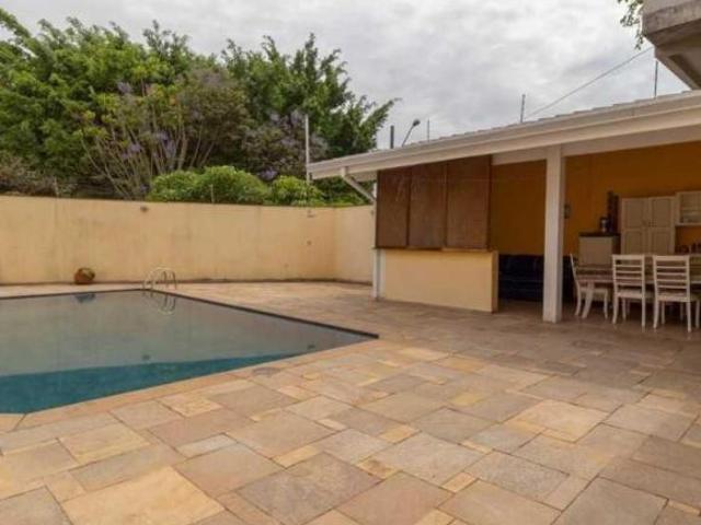 Sobrado em Parque dos Príncipes, São Paulo/SP de 600m² 5 quartos à venda por R$ 2.250.000,00