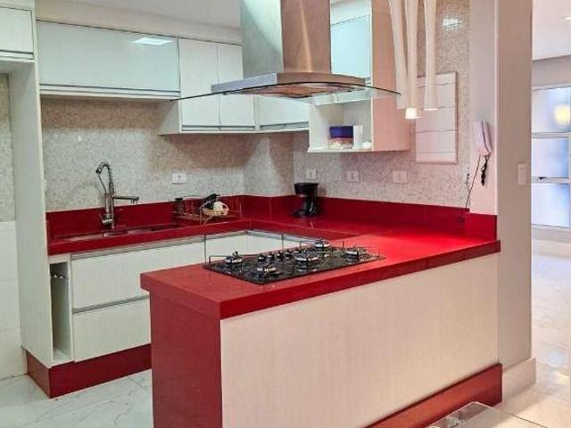 Sobrado em Parque Santa Rosa, Suzano/SP de 146m² 3 quartos à venda por R$ 940.000,00