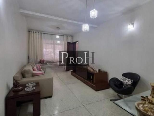 Sobrado em Paulicéia, São Bernardo do Campo/SP de 201m² 3 quartos à venda por R$ 745.000,00
