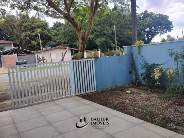 Sobrado em Pontal do Sul mobiliado