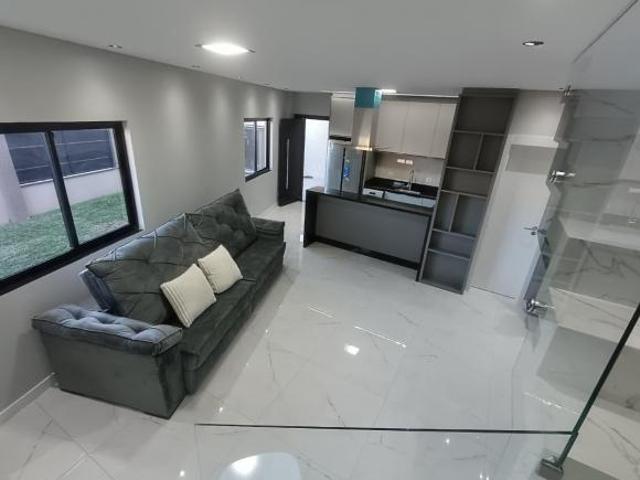 Sobrado em Porto das Laranjeiras, Araucária/PR de 136m² 2 quartos à venda por R$ 1.350.000,00