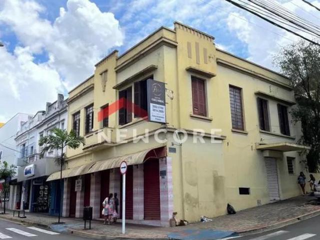 Sobrado em Rua Amando de Barros Centro Botucatu/SP