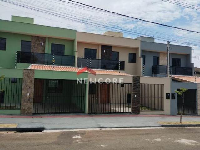 Sobrado em Rua Francisco Scoponi Carnielo Jardim Portal dos Pioneiros Londrina/PR