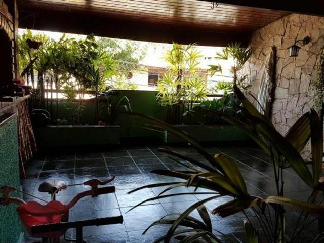 Sobrado em Rua Peruíbe Jardim Alzira Franco Santo André/SP