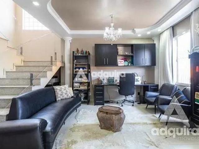 Sobrado em Ronda, Ponta Grossa/PR de 282m² 4 quartos à venda por R$ 850.000,00