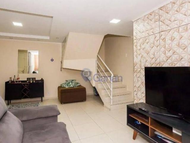 Sobrado em Uberaba, Curitiba/PR de 120m² 4 quartos à venda por R$ 590.000,00