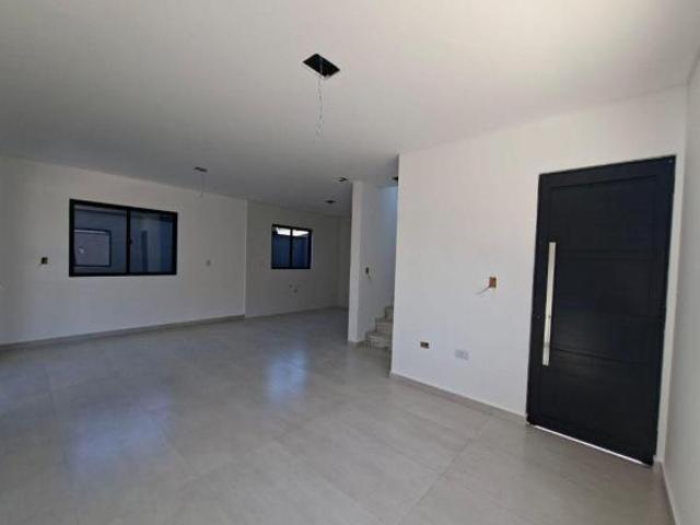 Sobrado em Uberaba, Curitiba/PR de 122m² 3 quartos à venda por R$ 745.900,00