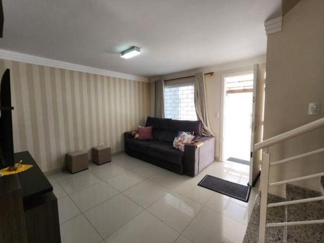 Sobrado em Uberaba, Curitiba/PR de 150m² 3 quartos à venda por R$ 720.000,00