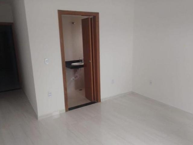 Sobrado em Vila Caiçara, Praia Grande/SP de 312m² 5 quartos à venda por R$ 800.000,00