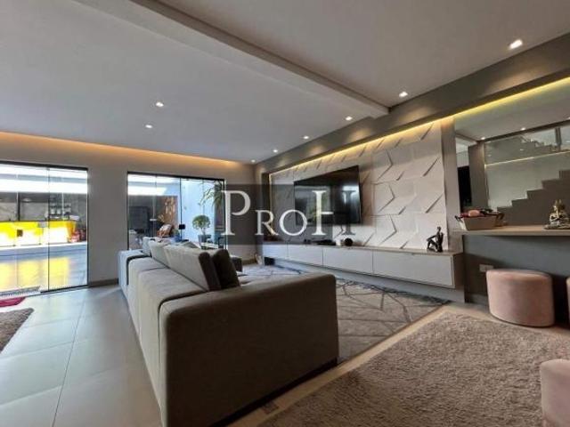 Sobrado em Vila Aquilino, Santo André/SP de 333m² 3 quartos à venda por R$ 1.350.000,00