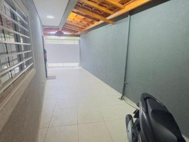 Sobrado em Vila Guilhermina, Praia Grande/SP de 101m² 3 quartos à venda por R$ 960.000,00