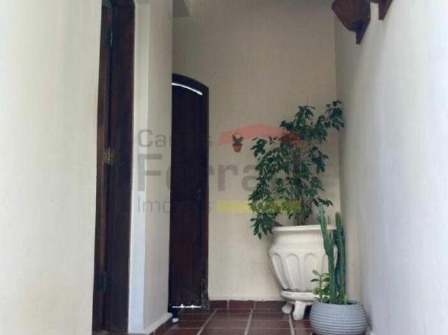 Sobrado em vila de Perdizes, 03 dorm. sendo 01 suite, c/ 4 vagas. Prox. Av Sumaré, R$1.700.000,00 !