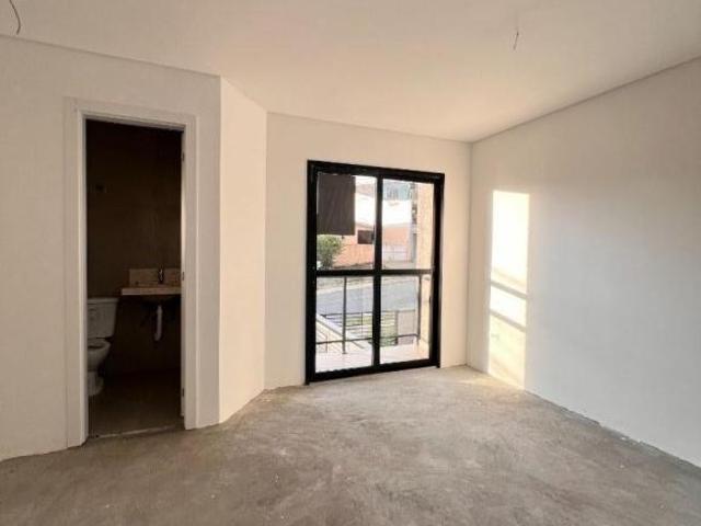 Sobrado em Xaxim, Curitiba/PR de 145m² 3 quartos à venda por R$ 679.000,00