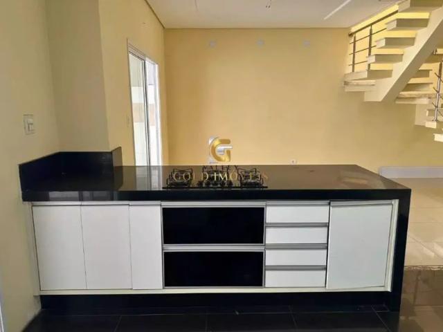 Sobrado enorme para Alugar no Vila Branca 3 Dormitórios 240m² 2 Vagas