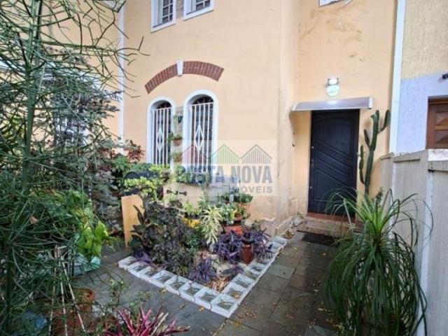 Sobrado espaçoso na Barra Funda com 4 quartos, Rua Lavradio