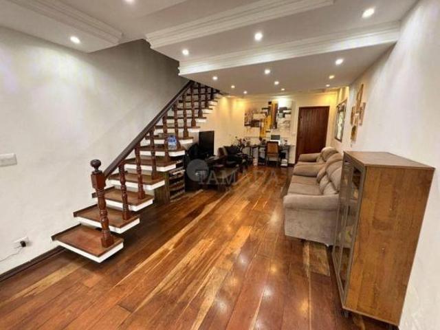 Sobrado frontal com 3 quartos sendo 2 suítes, 3 vagas, terraço com área gourmet à venda, 250 m² por