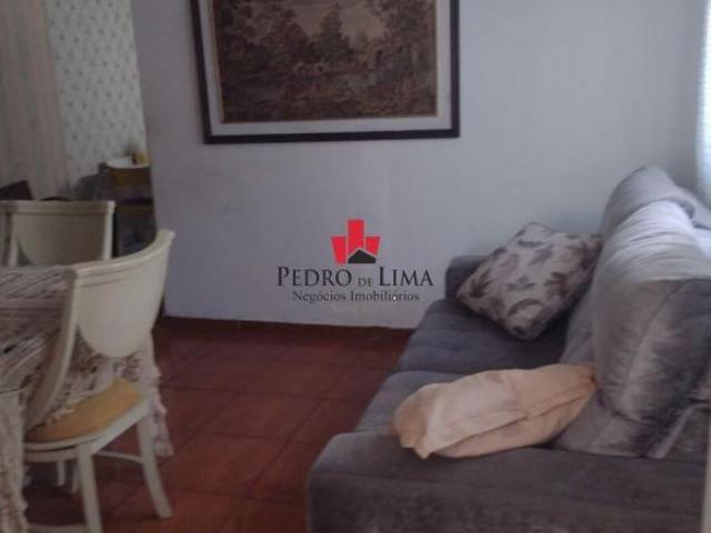 Sobrado frontal na Vila Formosa, terreno de 8,00x37,50 são 2 casas, total 5 dormitórios e 7 vagas