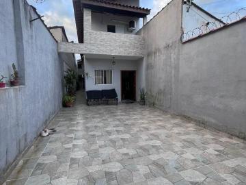 SOBRADO GEMINADO NA GUILHERMINA 04 SUÍTES E 02 VAGAS DE GARAGEM 750MIL!