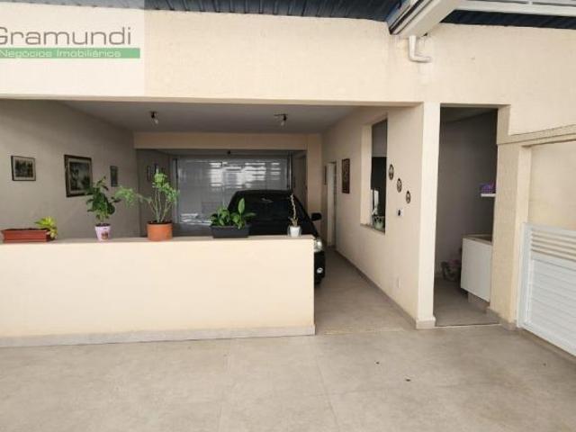 Sobrado impecável e decorado – Jardim da Glória SP