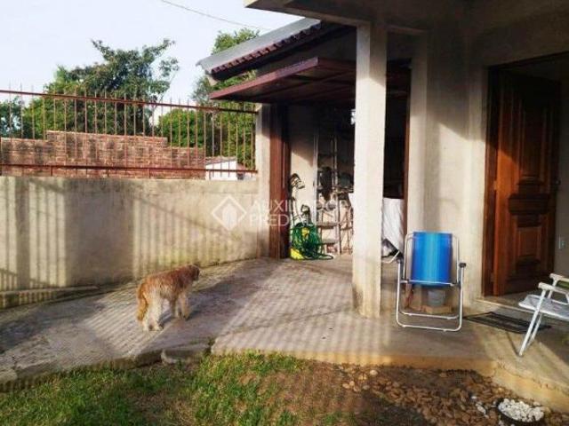 Sobrado Incrível Perto da Avenida Flores da Cunha na Vila Imbuí