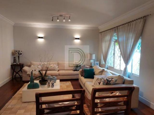 Sobrado Isolado 3 suites Fino acabamento, Jardim Bonfiglioli