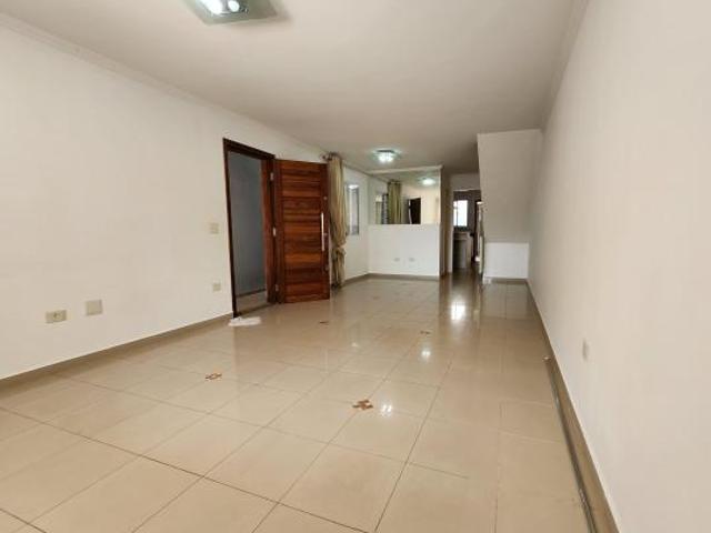 SOBRADO JARDIM BONFIGLIOLI
