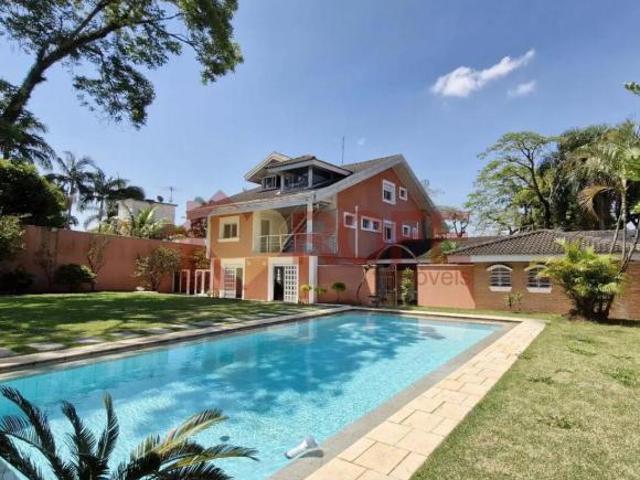 Sobrado Jardim Prudência com 6 quartos, sendo 6 suítes, 890m²