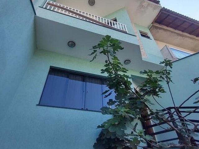 SOBRADO JARDIM RINA