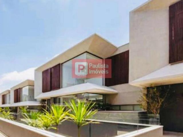 Sobrado Luxuoso a venda no Jardim Petrópolis 758 m² de Sofisticação, São Paulo SP