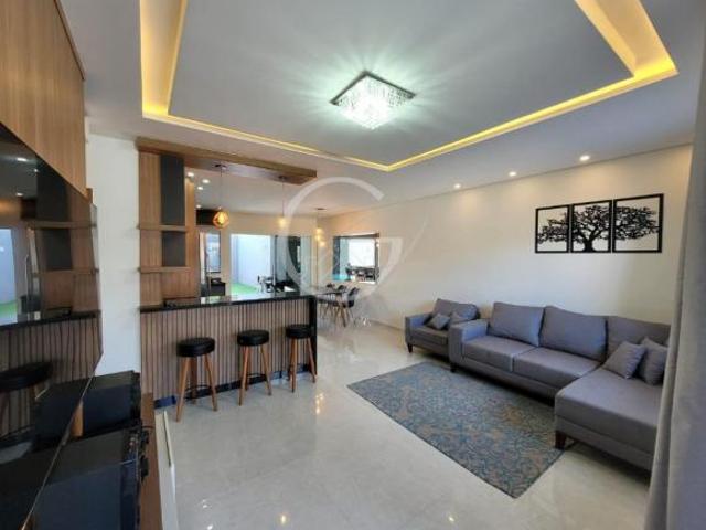 SOBRADO PADRÃO MODERNO COM 03 QUARTOS SENDO 01 SUÍTE EM SHANGRI LÁ!