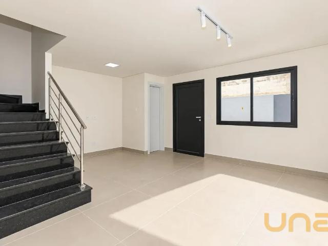 SOBRADO PARA ALUGAR NO BOQUEIRÃO – 03 DORMITÓRIOS | SUÍTE | TERRAÇO DE 55 M²