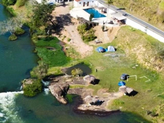 Sobrado para alugar com 4 quartos e 10.000 m² de área total por R$ 15.000/mês