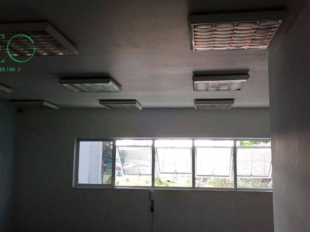 Sobrado para alugar com 4 quartos e 350 m² por R$ 9.000/mês