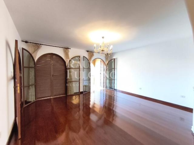 Sobrado para alugar com 1 Suíte + 3 Quartos em Jardim Santo Antônio, Londrina PR