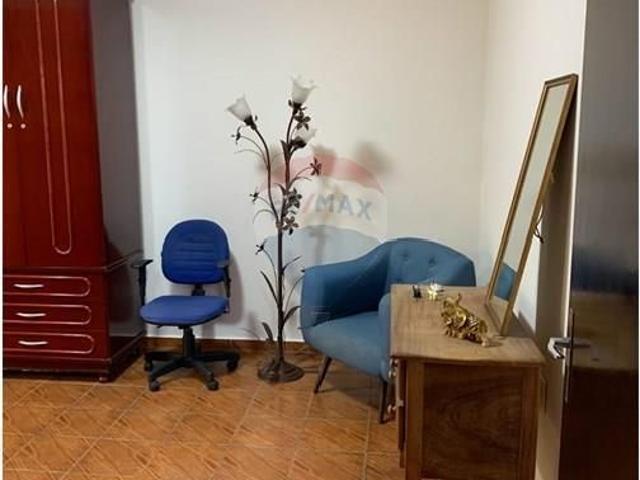 Sobrado Para Alugar Em Centro de 258.00 m² Com 3 Quartos E 3 Suites