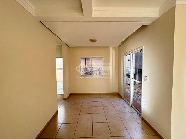 Sobrado Para Alugar Em Parque Dos Lagos de 129.00 m² Com 3 Quartos, 1 Suite E 2 Garagens