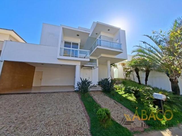 Sobrado Para Alugar Em Parque Faber de 220.00 m² Com 4 Quartos, 4 Suites E 2 Garagens