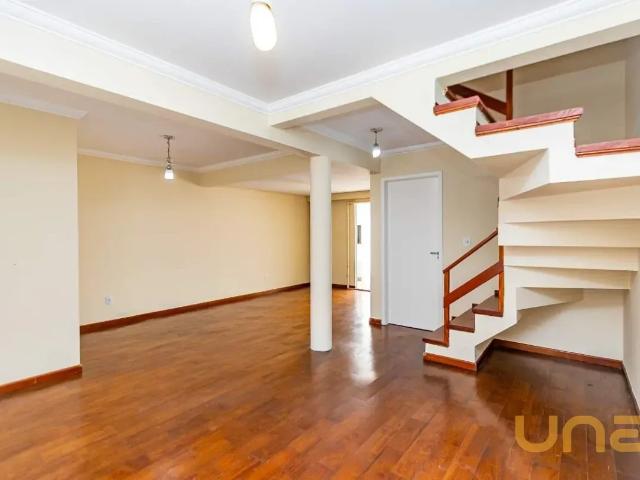 Sobrado para alugar 3 quartos, 109 m² em Jardim das Américas, Curitiba Residencial São Francisco