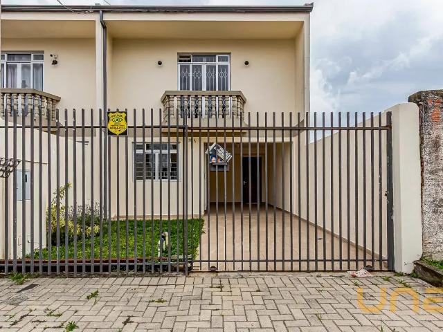 Sobrado para alugar 3 quartos, 159 m² em Capão Raso, Curitiba