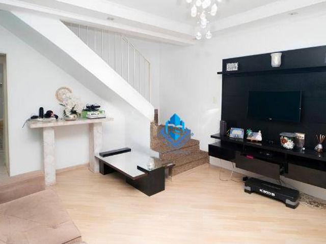 Sobrado para Aluguel com 3 quartos, 149 m² por R$ 3.400