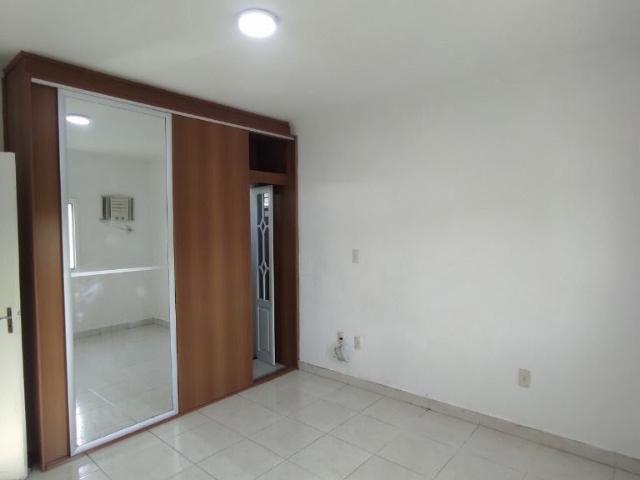 Sobrado para Aluguel com 3 quartos, 198 m² por R$ 3.000