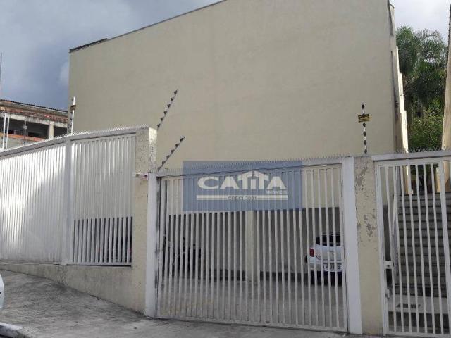 Sobrado para Aluguel com 2 quartos, 50 m² por R$ 1.650