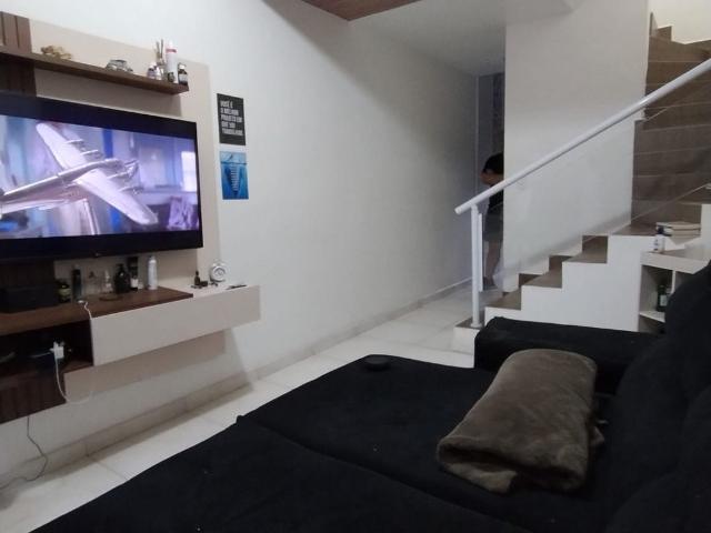 Sobrado para Aluguel com 2 quartos, 50 m² por R$ 1.800