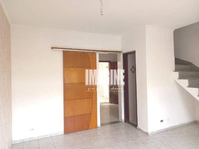 Sobrado para Aluguel com 2 quartos, 75 m² por R$ 2.750