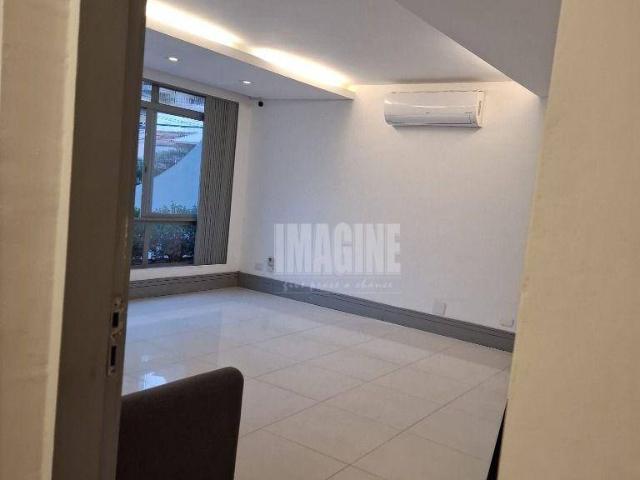 Sobrado para Aluguel com 4 quartos, 500 m² por R$ 9.600